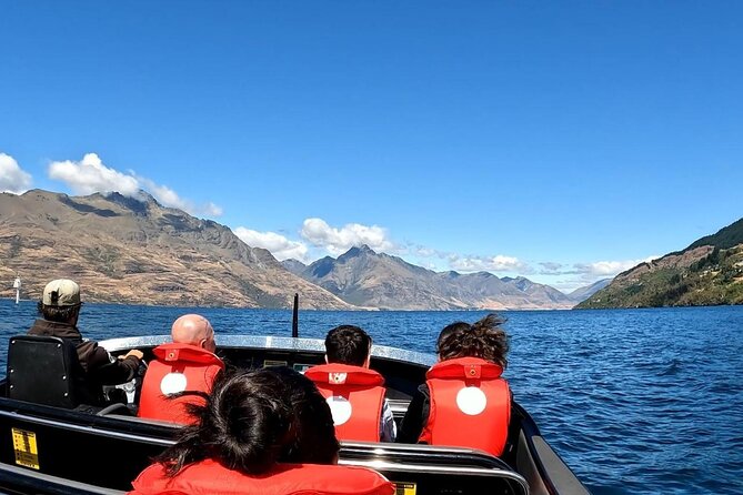 12 Day New Zealand Private Tour from Auckland to Queenstown - Crossing to the South: Christchurch choices, Kaikōura whales, and Akaroa character