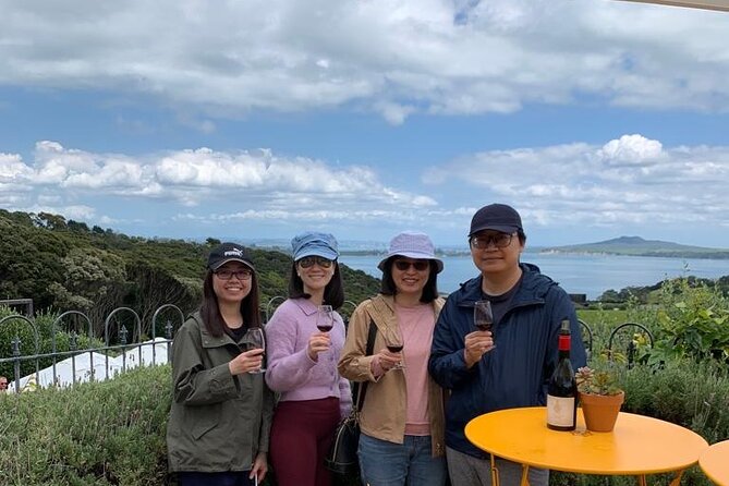 4.5-Hour Scenic Wine Tour with Private Guide & Up to 12 Tastings - Ocean View Road and Hauraki Gulf viewpoints that make you pause