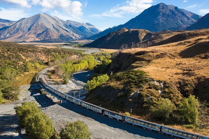 4 Day Tour to Milford Sound, Mount Cook & More from Auckland - Milford Sound from Te Anau: big mountains, a cruise window