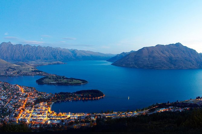 7 - Day North to South Island Grand Tour - Auckland to Queenstown - Rotorua’s geothermal culture at Whakarewarewa