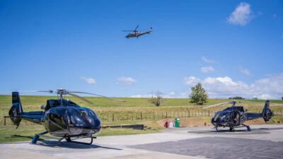 Auckland: 20min Helicopter scenic flight - City & Volcanoes - Harbour Bridge, Eden Park, and Sky Tower from a view that feels unreal