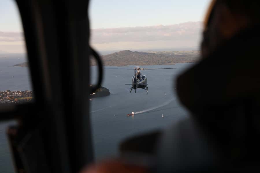 Auckland: 20min Helicopter scenic flight - City & Volcanoes - What aircraft you might fly in (and why it affects the feel)