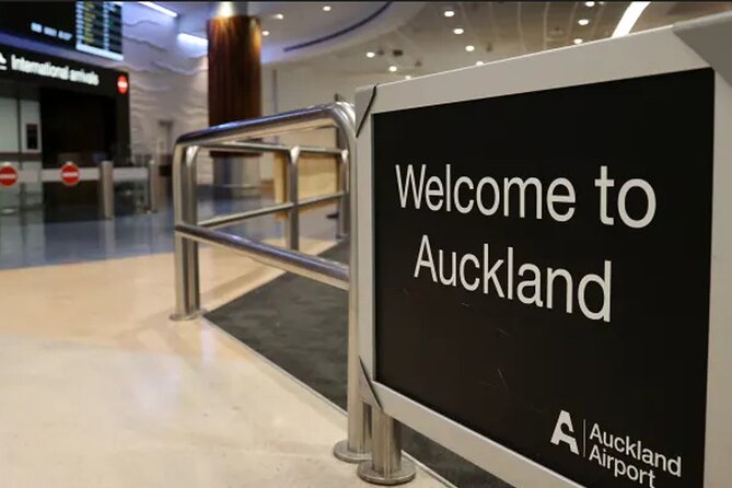 Auckland Airport Private Transfers with child car seats - Cars, comfort, and child car seats that match the kid