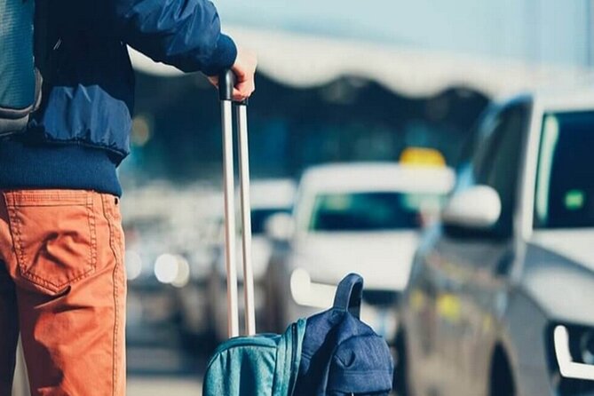 Auckland Airport Private Transfers with child car seats - Who should book this transfer (and who might skip it)