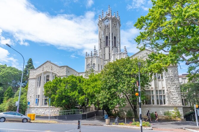 Auckland City Self Guided Walking Tour with an APP - Stops 11–13: Albert Park heritage layers, University of Auckland, and Parnell roses