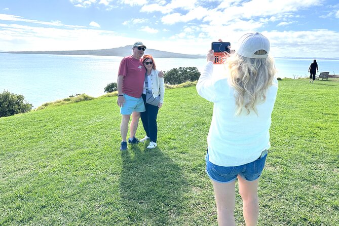 Auckland City Top Spots Half Day Private Tour - Guide Quality: What to Expect from Sam and Davey