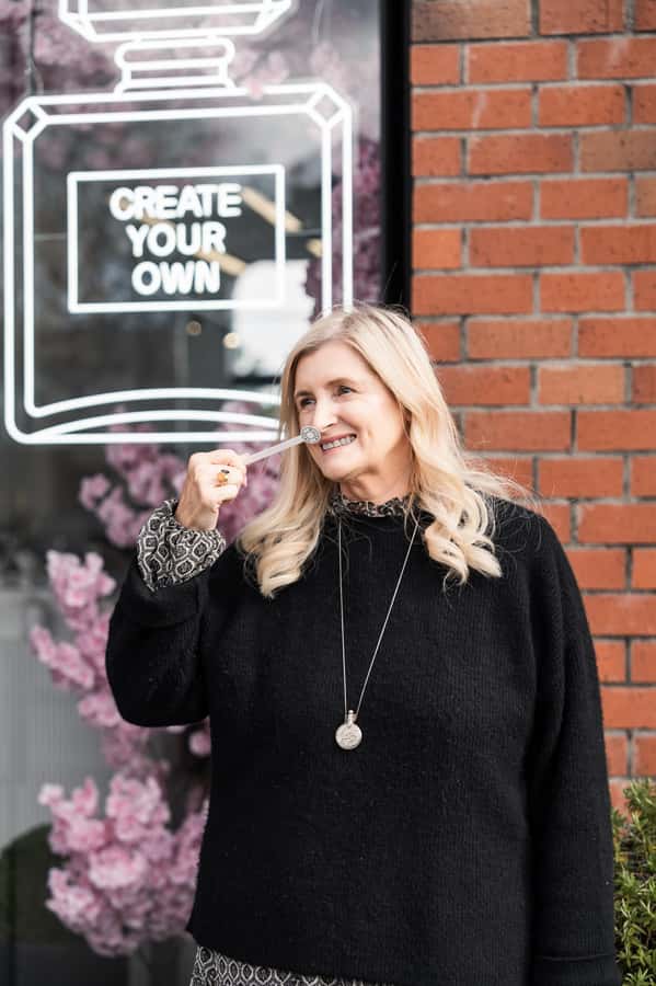 Auckland: Create Your Own Bespoke Fragrance - Miller Road Fragrances Studio in Ponsonby: getting the vibe right