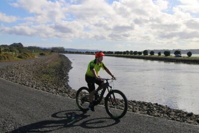 Auckland Half Day E-Bike Excursion - Meeting at 136 Fanshawe Street and getting set up with Gordon