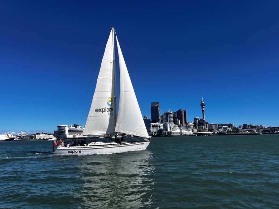 Auckland Harbour 1.5-Hour Sailing Cruise - The 90 minutes route: Sky Tower, bridge views, Westhaven, and Devonport energy