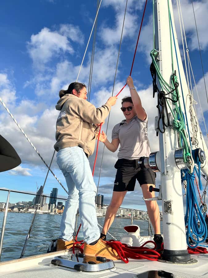 Auckland Harbour 1.5-Hour Sailing Cruise - What’s onboard: ponchos, bathroom access, and the coffee-cookie rhythm