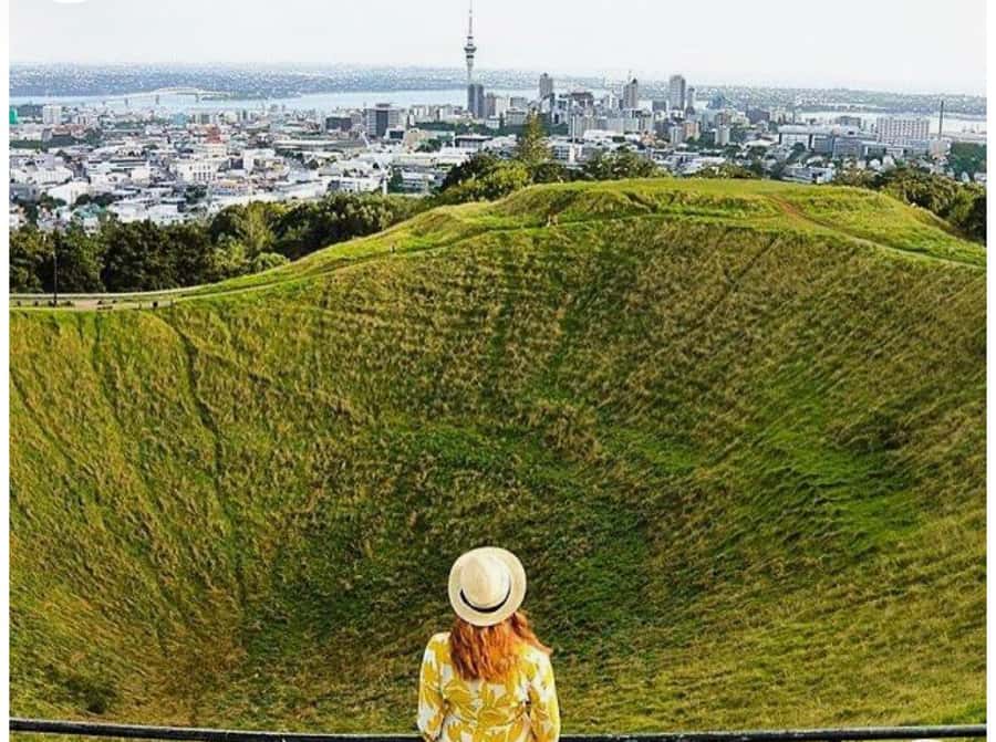 Auckland: Piha Beach, Rainforest, & Mount Eden Private Tour - Mount Eden summit: a volcanic crater with 360° Auckland payoff