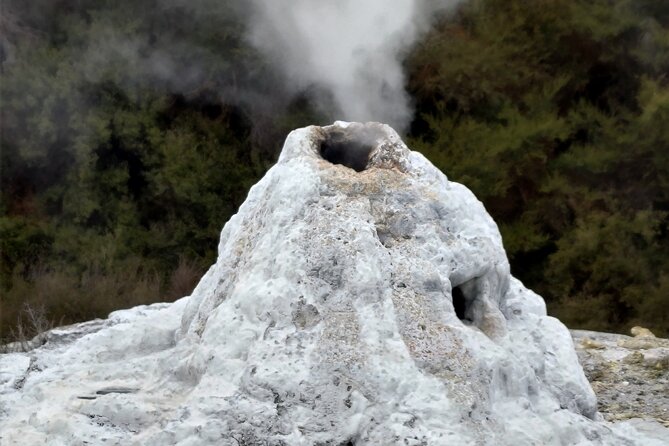 Auckland: Rotorua, Taupo, Waiotapu & Huka Falls Private Trip - Key highlights to know before you go