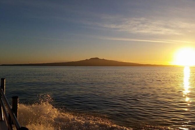 Auckland Sunset Harbour Cruise - Sunset Harbour Cruise timing: why 6:30 pm matters