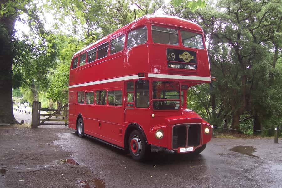 Auckland: Vintage Double-Decker Bus Sightseeing Tour - Key things to know before you board