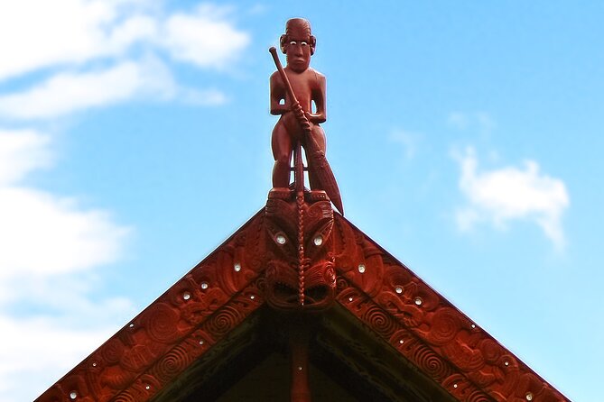 Bay of Islands 2-Day Small Group Tour & Cruise from Auckland - Arriving Paihia: A Beach Town Evening With Time to Breathe