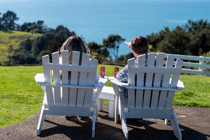 Boutique Waiheke Island Wine, Gin and Food Tour - Waiheke Distilling Co: gin or botanical vodka plus bruschetta
