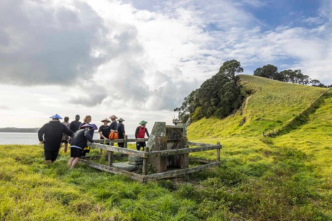 Browns Island Motukorea Sea Kayak Tour - Stop 3: the return paddle to Auckland CBD (how to finish strong)