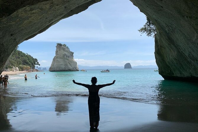 Cathedral Cove and Hot Water Beach Scenic Day Tour from Auckland - Hot Water Beach: spade rental, DIY hot pools, and crowds