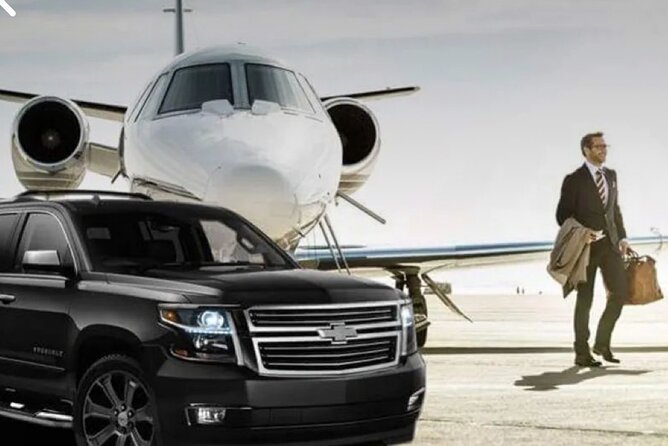 Direct & Quick Auckland Airport Transfer to/from Hotel in SUV - Price and value: $64 per group up to 3
