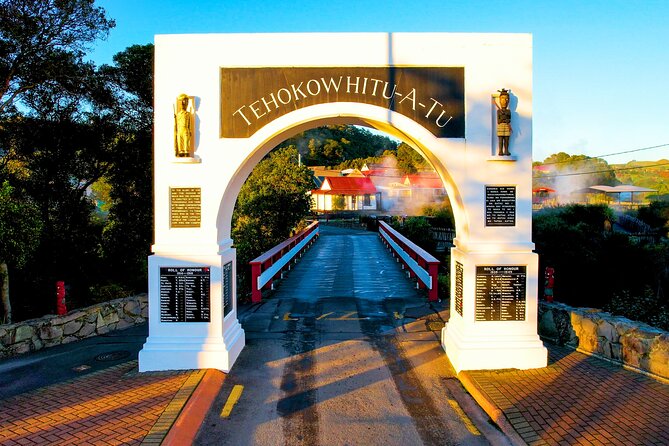 Ex Auckland: Rotorua Māori Village with Haka and Hot Springs - Key things you’ll notice on this Auckland to Rotorua day trip