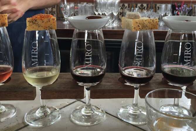 Flavours of Waiheke, wine, beer, spirits INCLUDES lunch - MAX 11 - Stop 2: Casita Miro for wine and food pairing (about 1 hour)