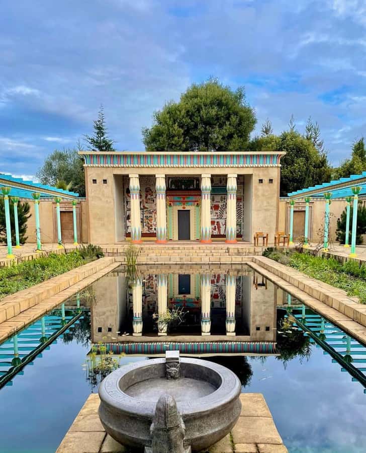 From Auckland: Hobbiton & Hamilton Gardens Small Group Tour - Price and value: is $209 a good deal?