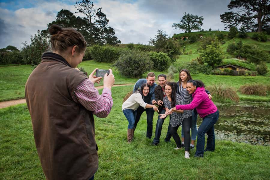 From Auckland: Hobbiton & Waitomo Caves Full-Day Trip - Price: what $269 buys you and when it feels worth it