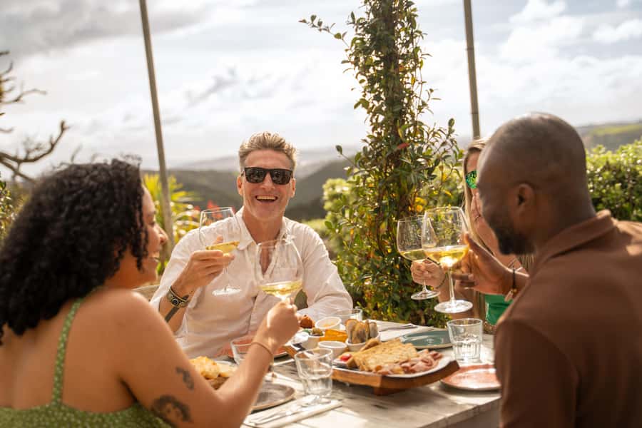 From Auckland: Taste Of Waiheke Island Day Tour - Key things to know before you go