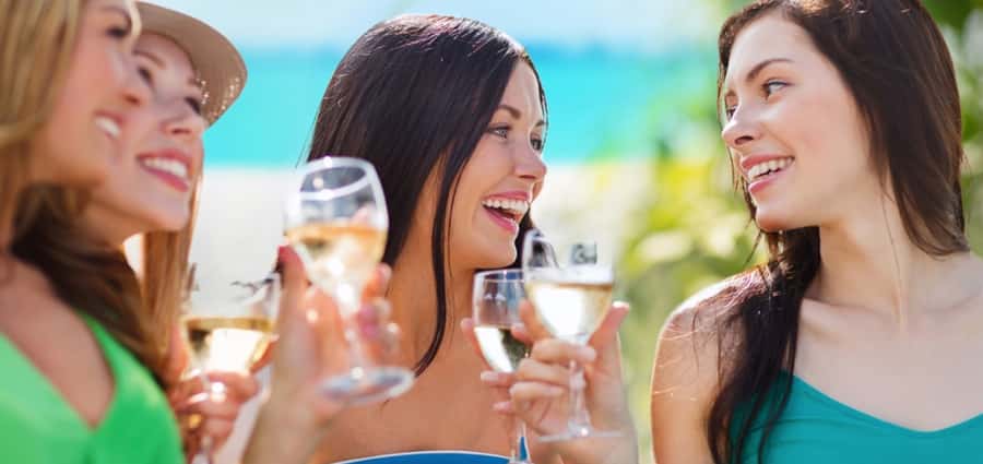From Auckland: Waiheke Island Wineries' Tour - The Winery Stops: What Four Tastings Really Get You