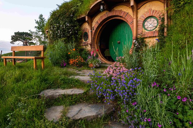 From Auckland:Hobbiton Movie Set & Waitomo Caves Small Group Tour - Waitomo Glowworm Caves: limestone formations and the Glowworm Grotto