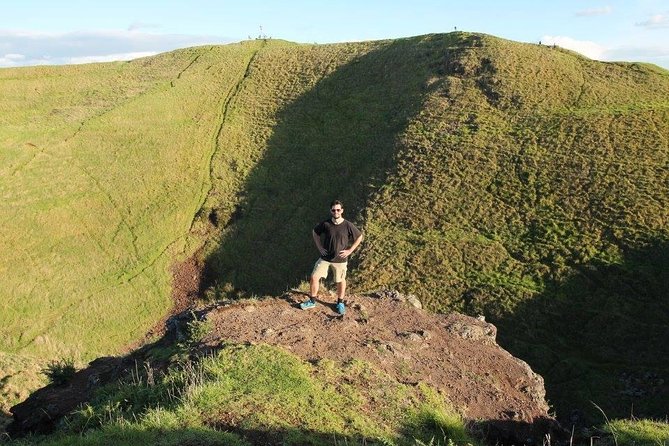 Full-Day Grand Auckland Volcanoes Tour - Achilles Point: Hauraki Gulf islands and first volcanic clues
