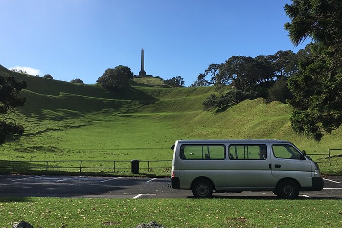 Full-Day Grand Auckland Volcanoes Tour - Auckland City lunch stop: time to refuel without losing the rhythm