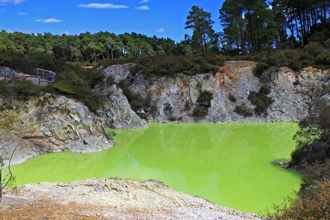 FULL DAY ROTORUA TOUR - Fully Customisable 13 hours Unlimited KMS - Huka Falls and the Big Thrill Add-Ons: Bungy, Swing, Mini Golf, and Lake Games