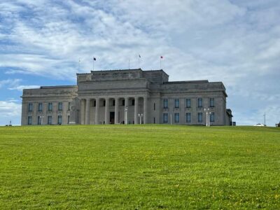Half-Day Auckland City Highlights Tour with Hotel Pickup - Hotel pickup and small-group pacing (and why it matters)