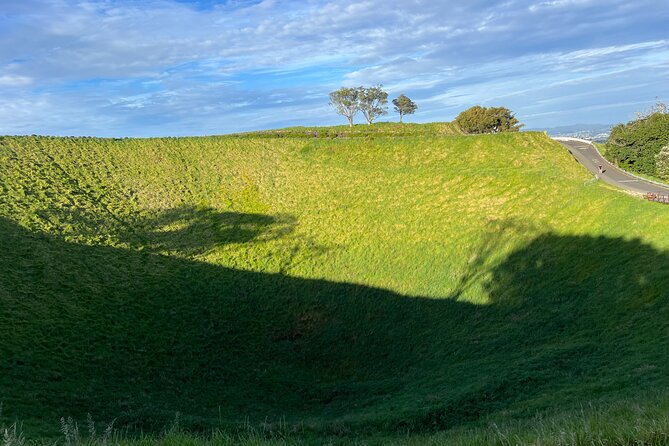 Half-Day Tour: AUCKLAND CITY Highlights with Hotel Pickup - Tamaki Drive: The Waterfront Stroll That Changes the Day