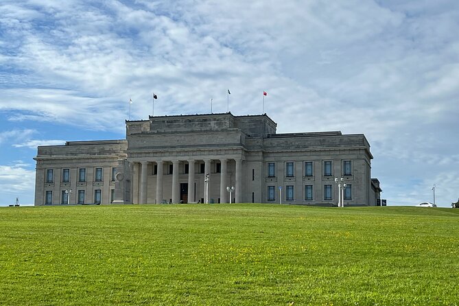 Half-Day Tour: AUCKLAND CITY Highlights with Hotel Pickup - Auckland Museum and Winter Gardens: Short Stops, Good Views