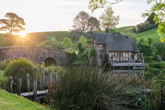 Hobbiton Movie Set Banquet Experience Private Tour From Auckland - Entering the Hobbiton Movie Set at dusk (the 4-hour guided walkthrough)