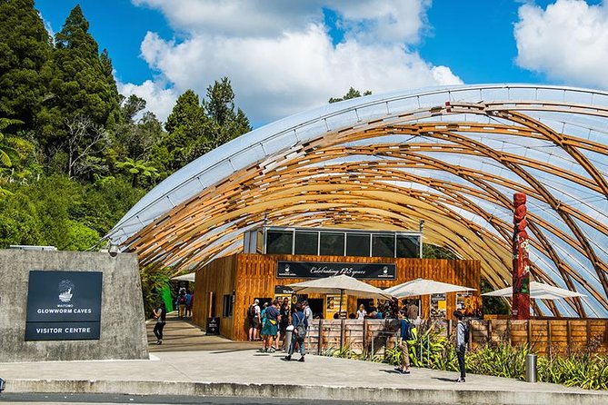 Hobbiton Movie set & Waitomo Caves Small Group Tour From Auckland - The Real Schedule: How to Think About Timing and Pace