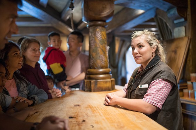 Hobbiton & Waitomo Caves Guided Tour from Auckland with Lunch - Who should book this Hobbiton + Waitomo day trip?