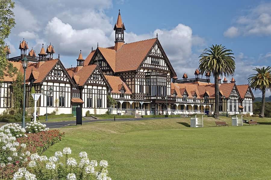 Hobbiton, Waitomo, Rotorua & Taupo 2-Day Tour from Auckland - Price and value: what $507 really buys you here