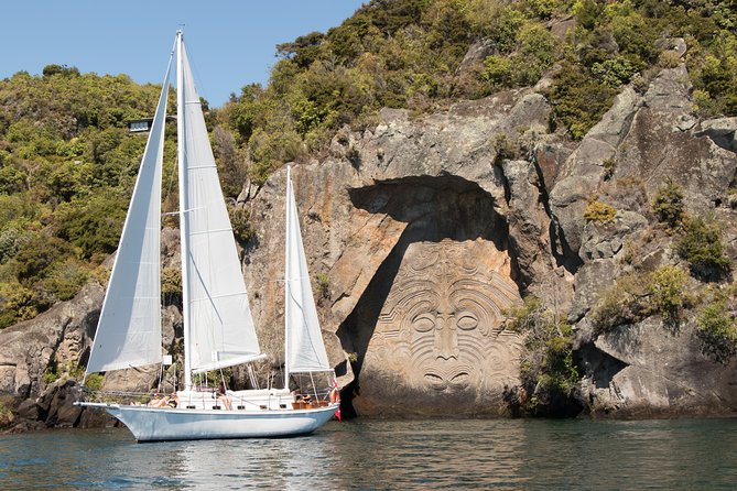 Lake Taupō Private Day Tour from Auckland to Māori Rock Carvings - Key things I’d plan around before you go