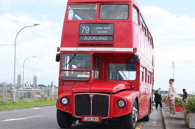 London Routemaster Double Decker Auckland Discovery - Ponsonby: cafés, boutique streets, and nightlife energy