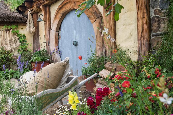 Magical Hobbiton: Small-Group Guided Tour from Auckland - Value check on $201.69: what’s included vs. what you’ll pay anyway