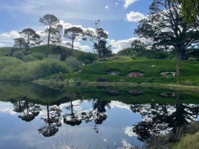 Magical Hobbiton & Waitomo Caves Small Group from Auckland - Waitomo Glowworm Caves: limestone formations and that boat ride overhead
