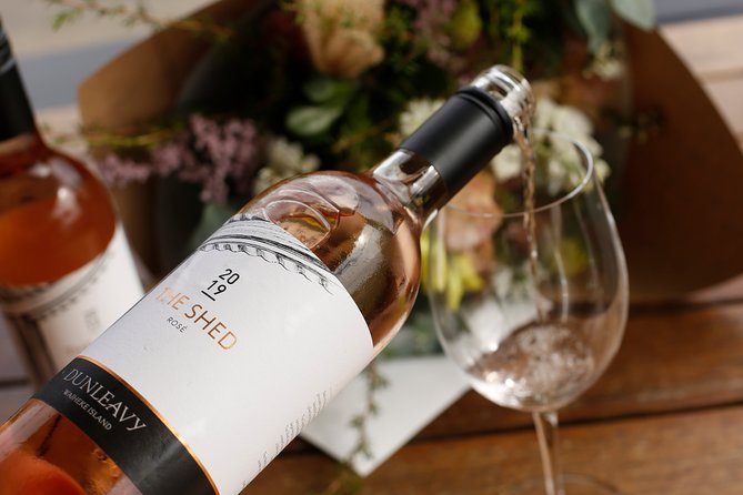 Private Essence of Waiheke Wine Tour - Stop 2: Te Motu Vineyard With Real Historical Clues