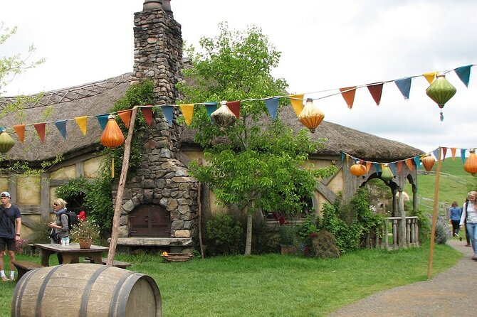 Private Hobbiton & Blue Springs Day Trip from Auckland - Hobbiton Movie Set: more than just houses and costumes
