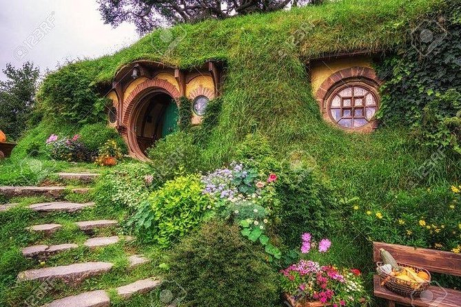 Private Luxury Tour to Hobbiton Movie Set & Waitimo Glowworm Cave - Key things I’d plan around
