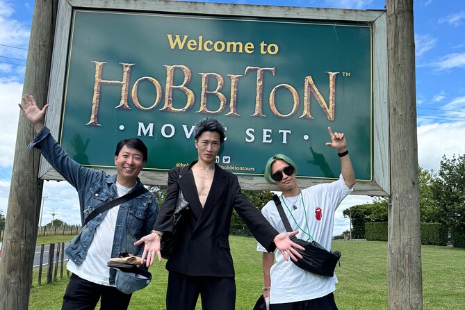 Private The Hobbiton Tour - Auckland Tour House - How the 8–9 Hour Schedule Fits a Day in Auckland