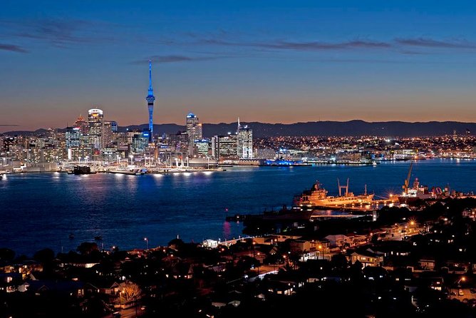 Private Tour: Auckland City and Countryside Tour - Mission Bay Beach and Auckland Domain: City Nature in Short Form