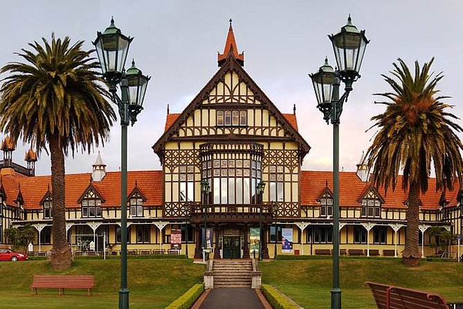 Rotorua Full Day Private Tour from Auckland - A Quick Word on the Guide Experience (Because It Really Matters)